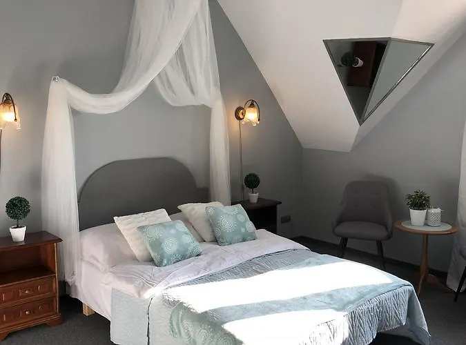 Gdansk Dworek * Банино